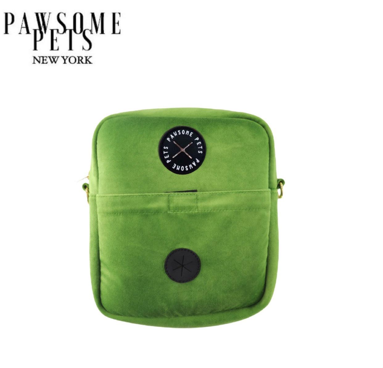 Crossbody Leckerli-Tasche Light Green – Pawsome Pets