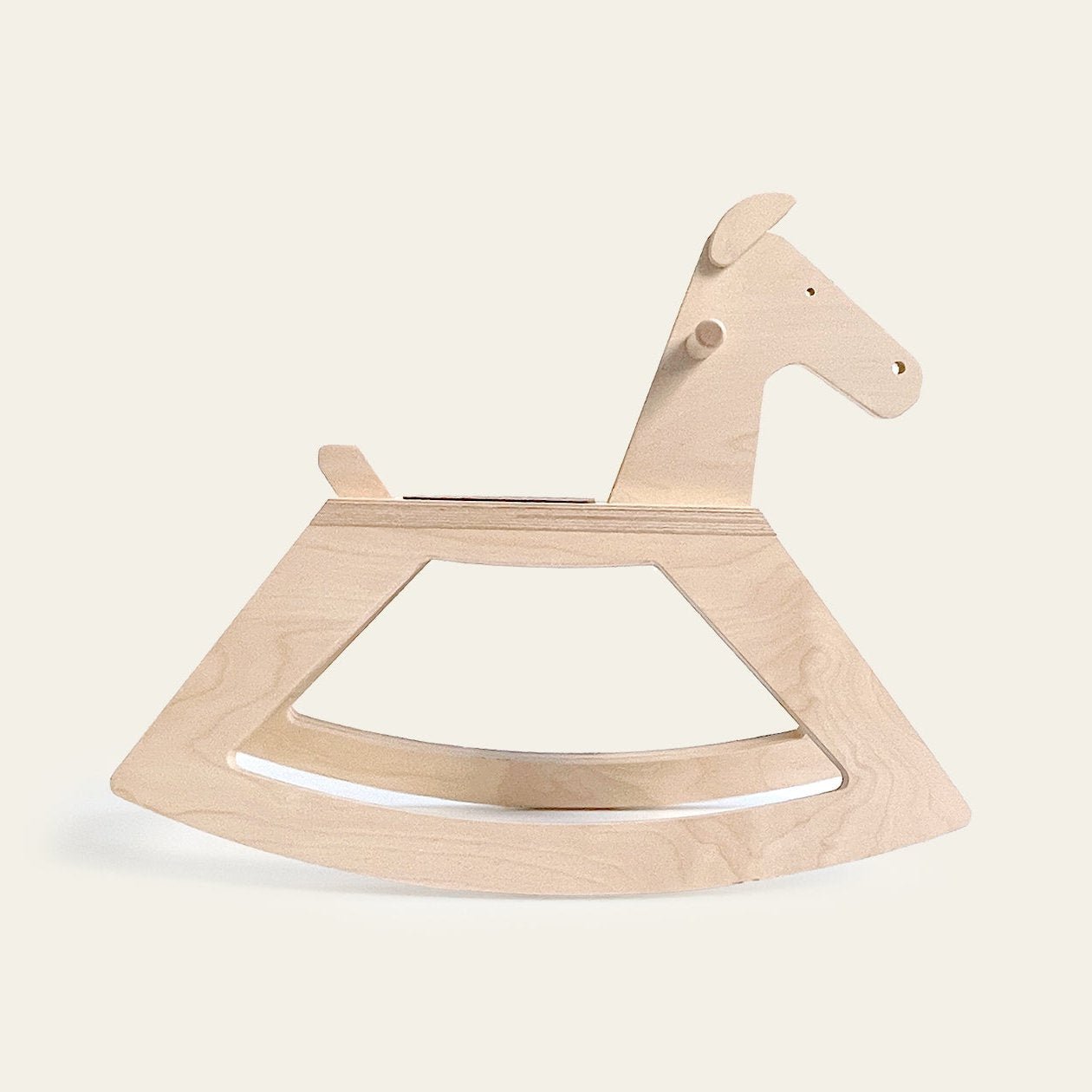 CHEVAL À BASCULE-0