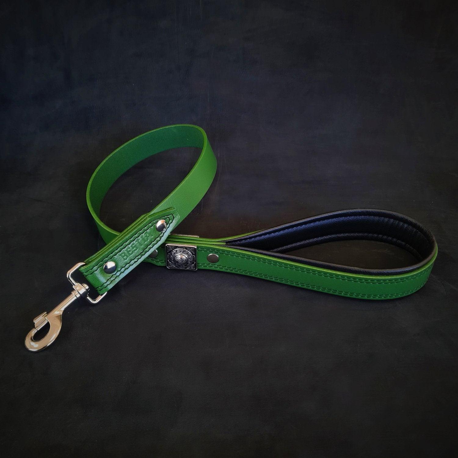 Bestia „Eros“ Leder-Hundeleine Grün – Handmade in Europe