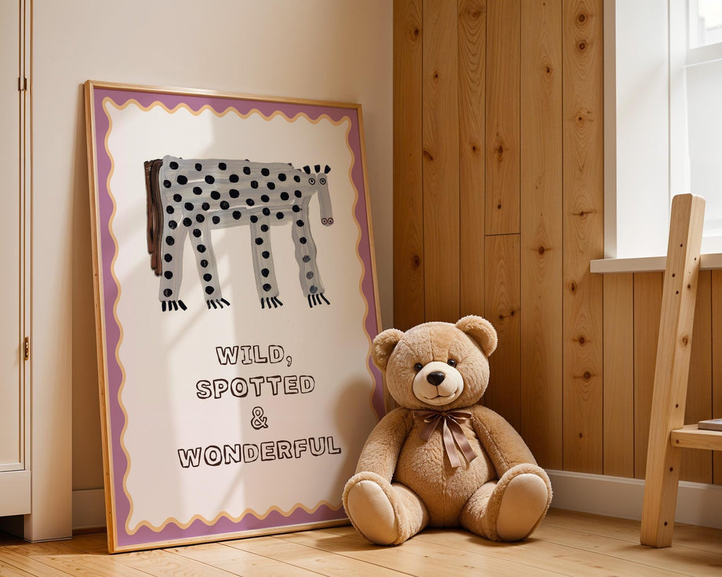 Poster Kinderzimmer Zitrone · Be Kind Spruch · Fruchtige Wanddeko mit Gesicht · Liebevolle Botschaft für Kinder · Dekoprint ohne Rahmen